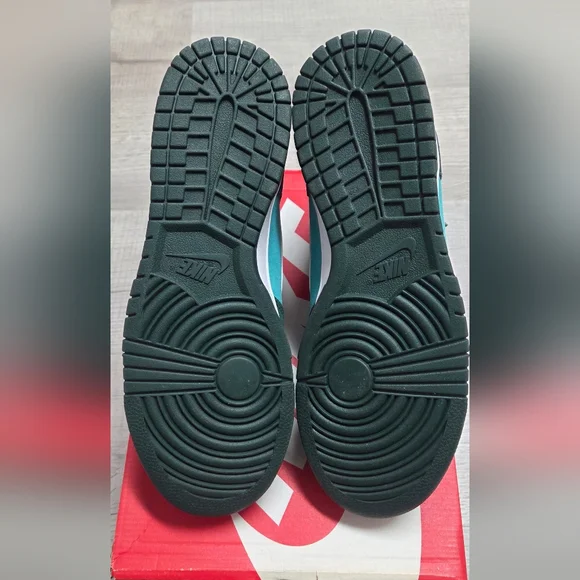Nike Dunk Athletic Green